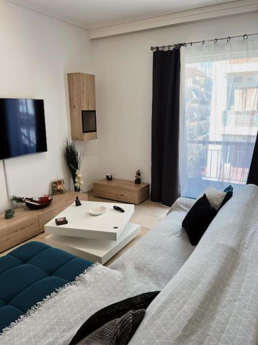 Minimal 3Br Apartment In Athens Atenas Exterior foto